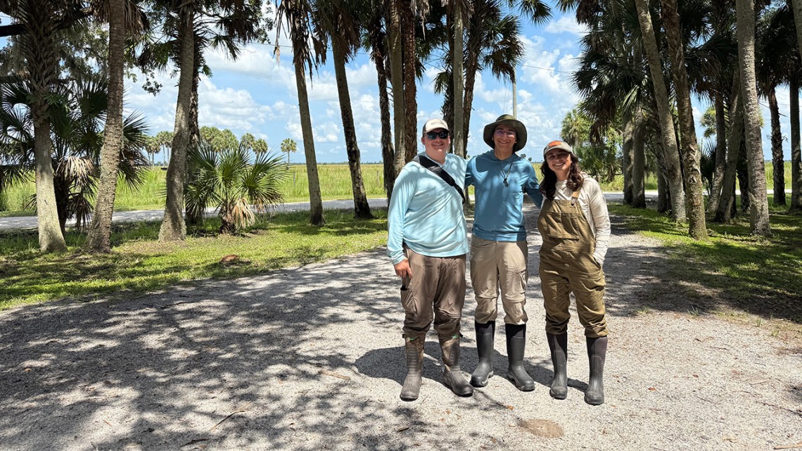 Michael Belfer ’28, Allasandra Avril Valdez, a Ph.D., Eli Barrett-Learn ’28 on ranch in Florida