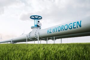 Hydrogen pipeline through fields (iStock)